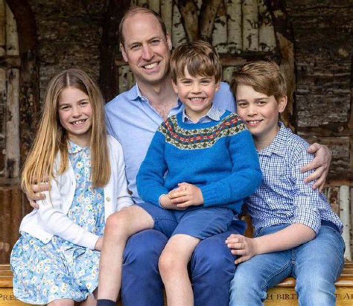
Elizabeth Holmes Children: Meet Her Son William and Daughter Invicta 