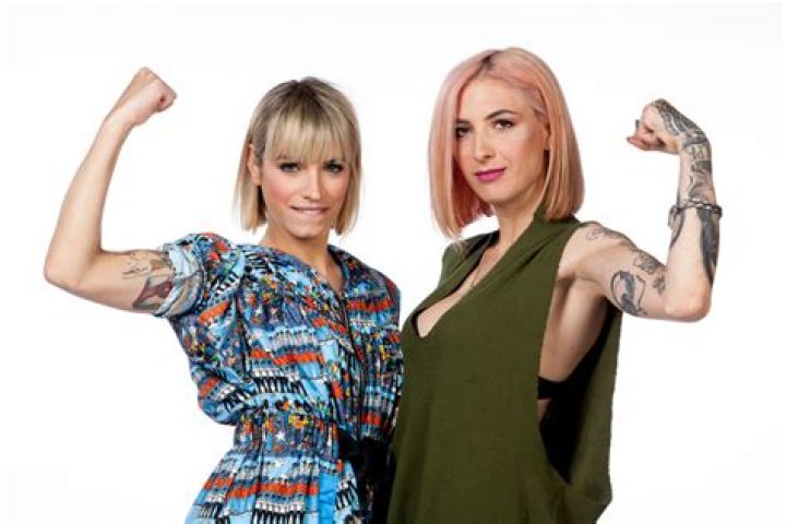 
Ema Stokholma Happy Family Rai 2 – Brother, Husband And Height In Feet 