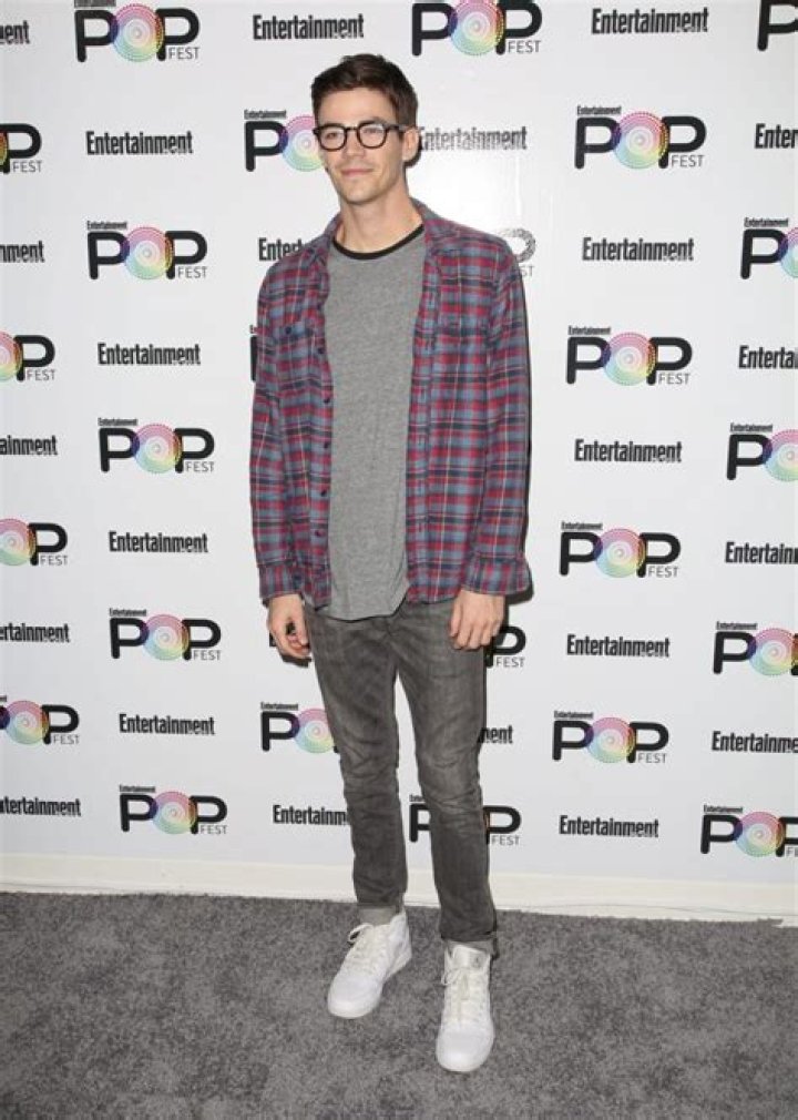 Grant Gustin Height, Weight, Net Worth, Age, Birthday, Wikipedia, Who, Nationality, Biography