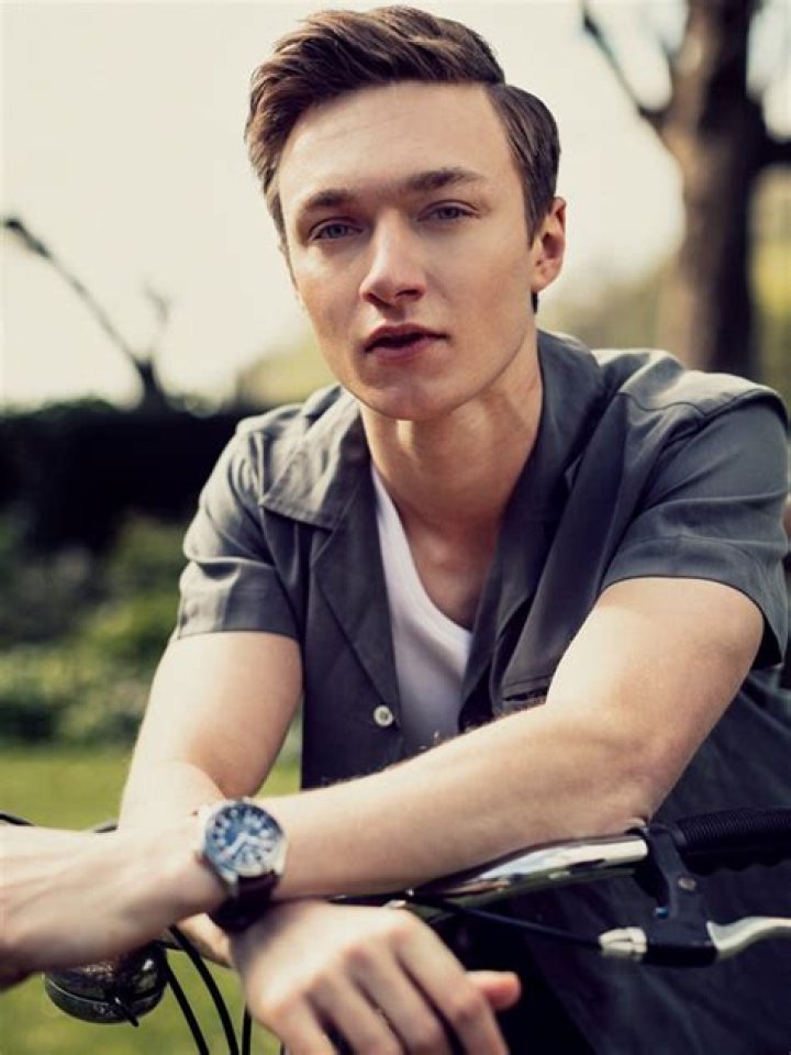 Harrison John Osterfield Height, Weight, Net Worth, Age, Birthday, Wikipedia, Who, Instagram, Biography