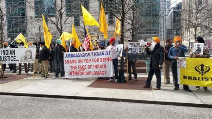
Indian Consulate in San Francisco attacked by pro-Khalistani protesters as Punjab imposes internet ban 