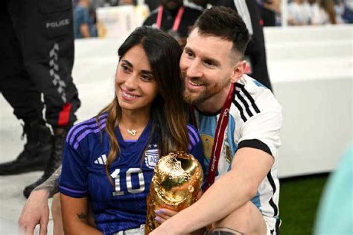 
Is Antonela Roccuzzo Pregnant in 2024? Who is Antonela Roccuzzo Husband? 
