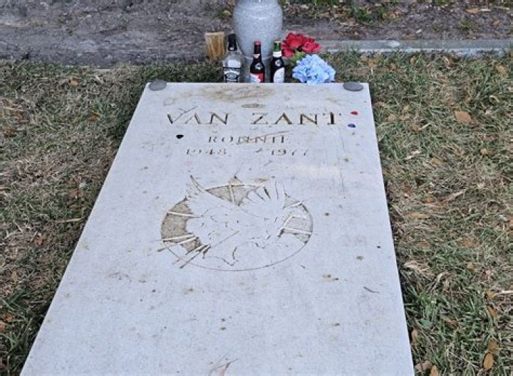 
Is Tammy Van Zant Dead? Ronnie Van Zant Daughter Suspected Death – What Happened? 