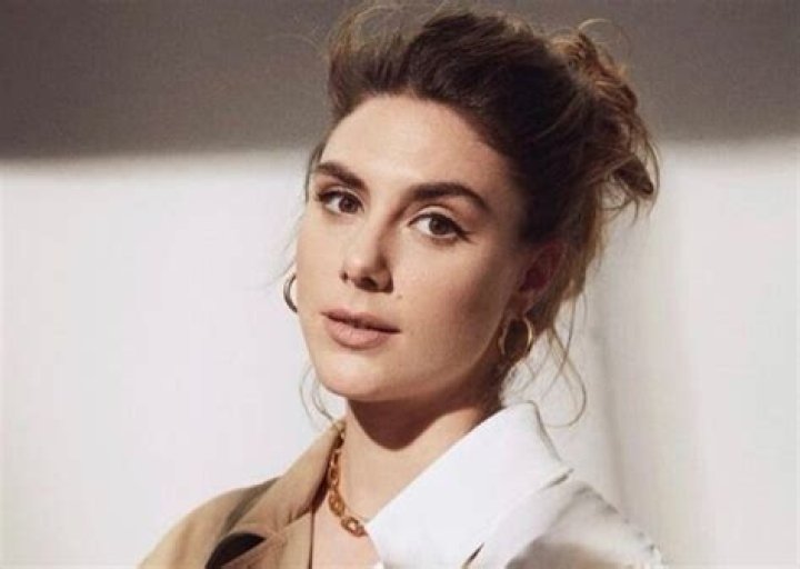 Isabelle Tehrani Height, Weight, Net Worth, Age, Birthday, Wikipedia, Who, Instagram, Biography