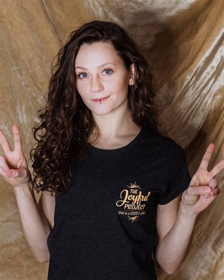 Jordan Todosey Height, Weight, Net Worth, Age, Birthday, Wikipedia, Who, Instagram, Biography