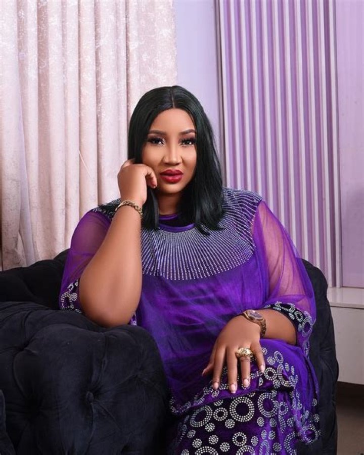 
Judy Austin reacts as ex-hubby lays claim on her child with Yul Edochie 