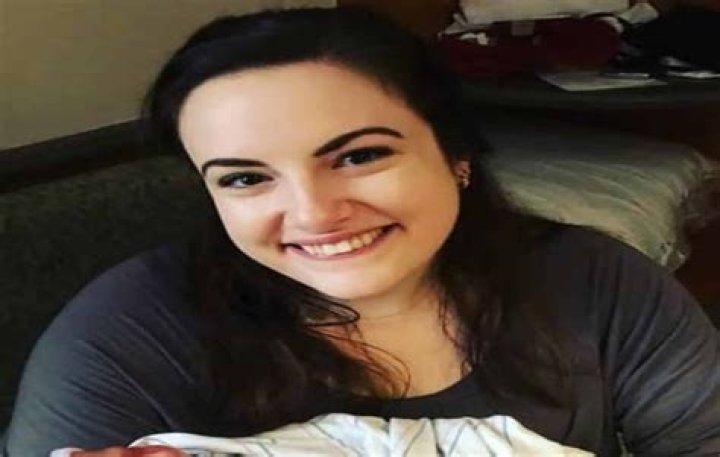 Juliane Foxworthy Height, Weight, Net Worth, Age, Birthday, Wikipedia, Who, Instagram, Biography