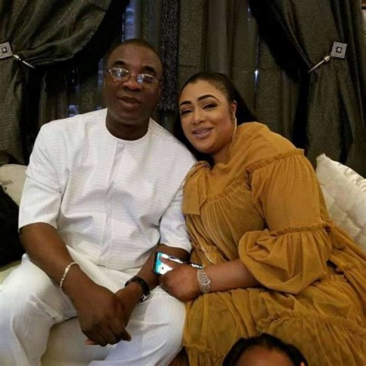 
Kwam 1 is Married to Multiple Wives. Kids. 