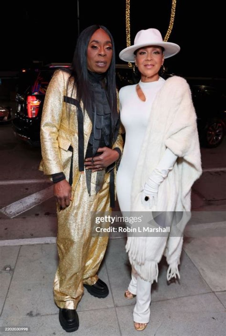 L&HH Singer Moniece Slaughter Pregnant With A Baby Daughter While The Father Is Still A Secret