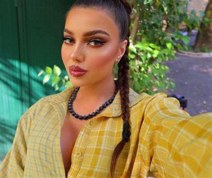 
Lili Mirojnick Height, Weight, Net Worth, Age, Birthday, Wikipedia, Who, Nationality, Biography 