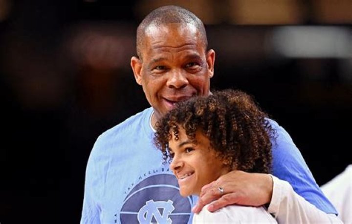 Meet Hubert Davis’ Wife Leslie Davis