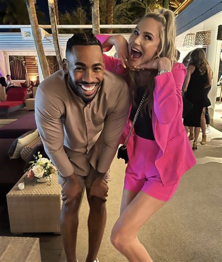 
Meghan King Meets ‘Bachelorette’ Star Mike Johnson At A Strip Club 