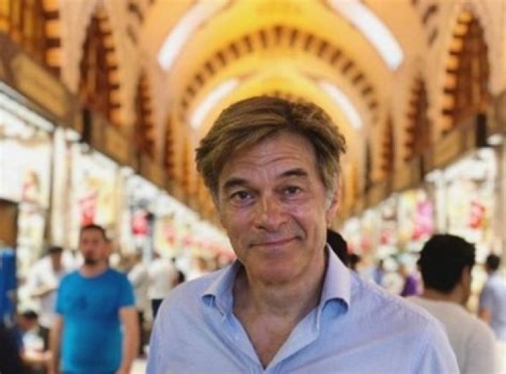
Mehmet Oz Height, Weight, Net Worth, Age, Birthday, Wikipedia, Who, Nationality, Biography 