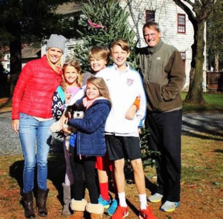 
Melissa Stark Husband Mike Lilley And Their Family Life In New Jersey 