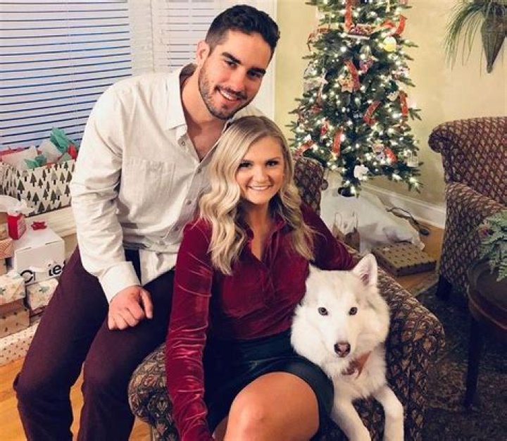 
Mike Tauchman Height, Weight, Net Worth, Age, Birthday, Wikipedia, Who, Nationality, Biography 
