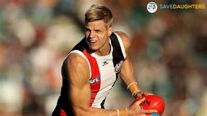 
Nick Riewoldt Height, Weight, Net Worth, Age, Birthday, Wikipedia, Who, Nationality, Biography 