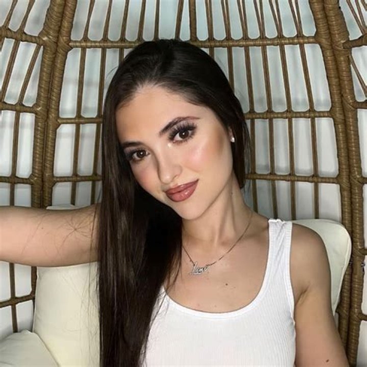 
Patty Rodriguez Height, Weight, Net Worth, Age, Birthday, Wikipedia, Who, Nationality, Biography 