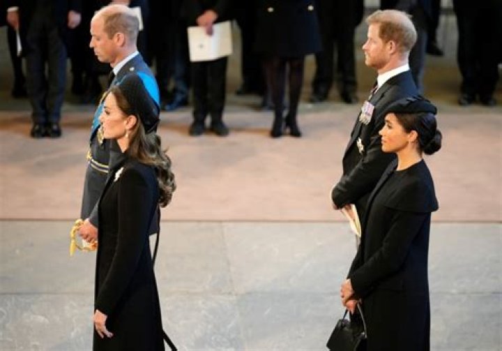 
Prince Harry Cries During Queen Elizabeth’s Service Alongside Meghan Markle, Prince Willam And Kate Middleton 