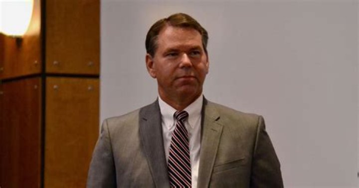 
Vince Tyra Height, Weight, Net Worth, Age, Birthday, Wikipedia, Who, Nationality, Biography 