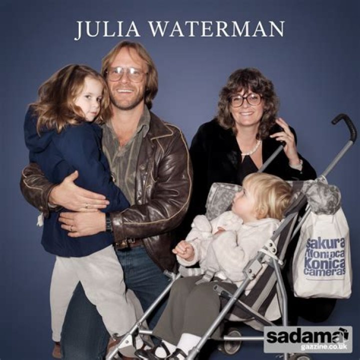 
Who Are Dennis Waterman Daughter’s? Everything We Know About Hannah & Julia Waterman 