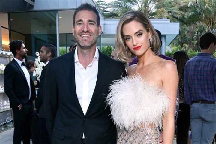 Who Is Alexandra Rose Husband? Selling OC Star Has A Hefty Net Worth Thanks To Her Realtor Job