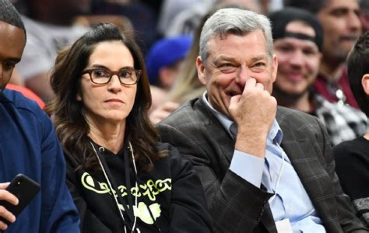 Who Is Jennifer King NFL Husband? Net Worth And Family Facts