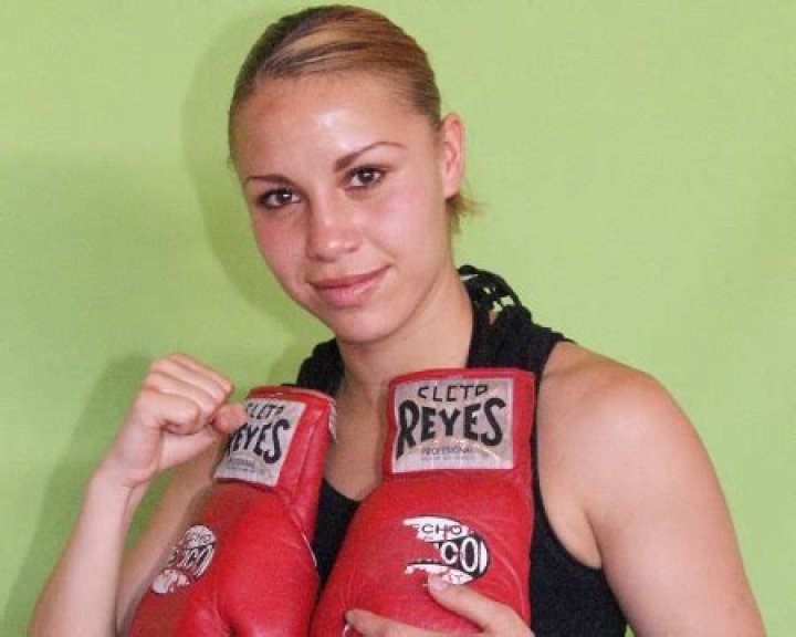 
Zulina Munoz Height, Weight, Net Worth, Age, Birthday, Wikipedia, Who, Nationality, Biography 